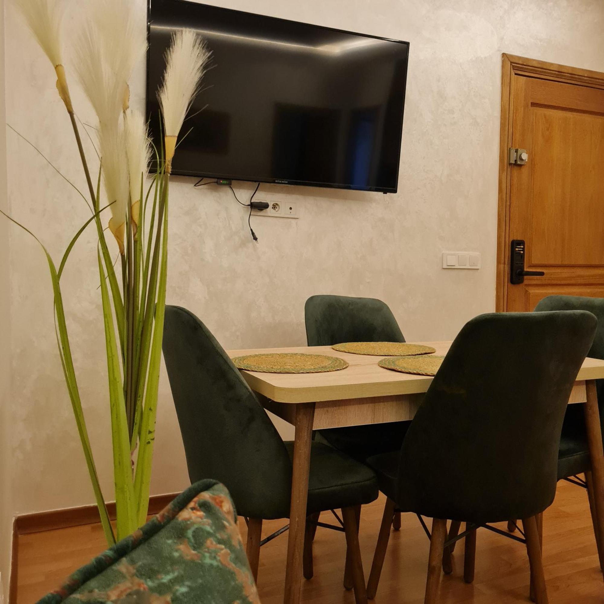 Appartement Cosy Quartier Au Centre De Marrakech Gueliz マラケシュ エクステリア 写真